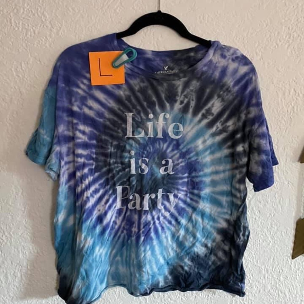 American eagle graphic tee